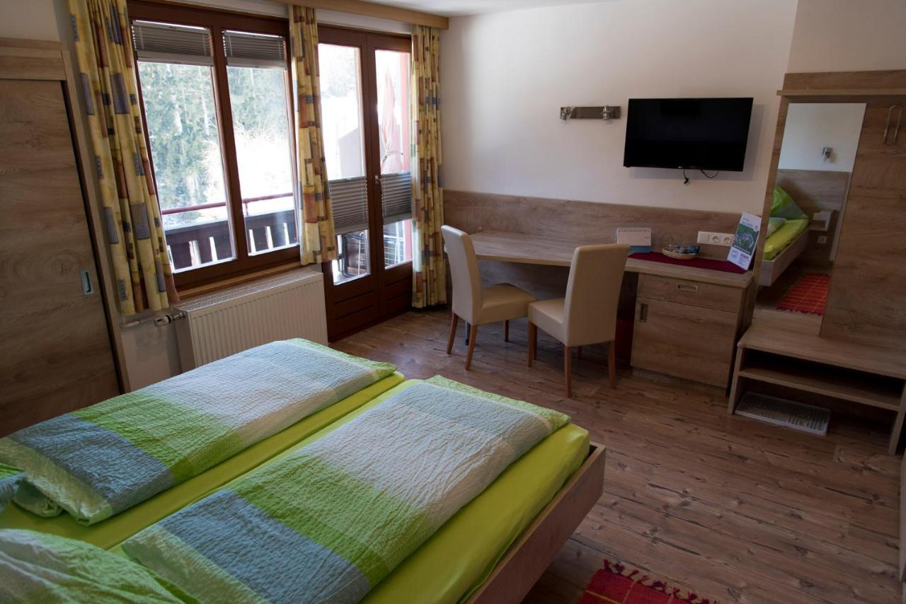 Gaestehaus Schwaiger Mariapfarr Bagian luar foto
