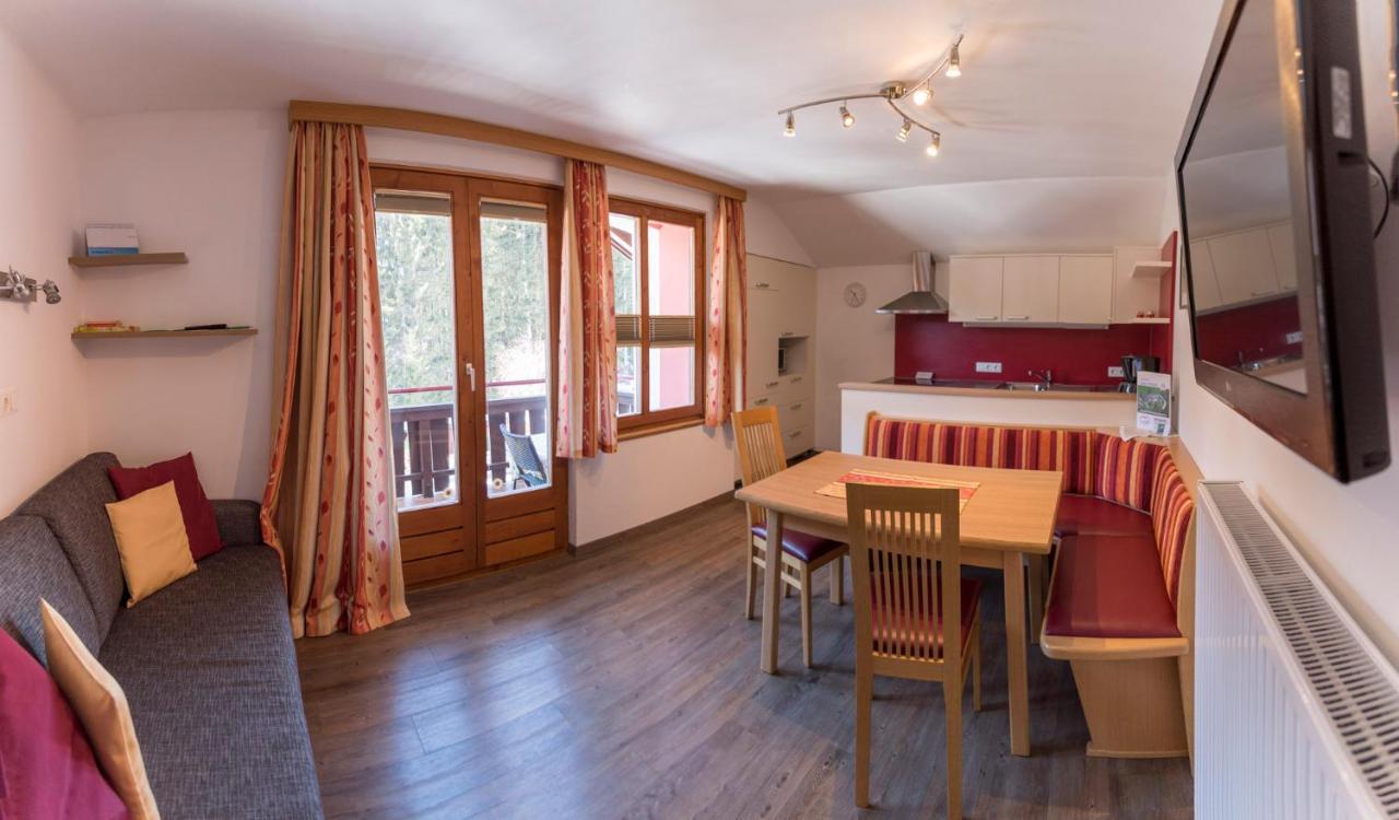 Gaestehaus Schwaiger Mariapfarr Bagian luar foto