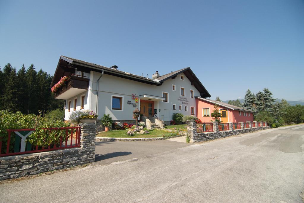 Gaestehaus Schwaiger Mariapfarr Bagian luar foto